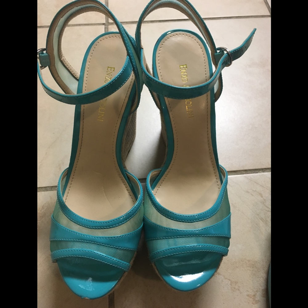 NEW Enzo Angliolini turquoise sandals